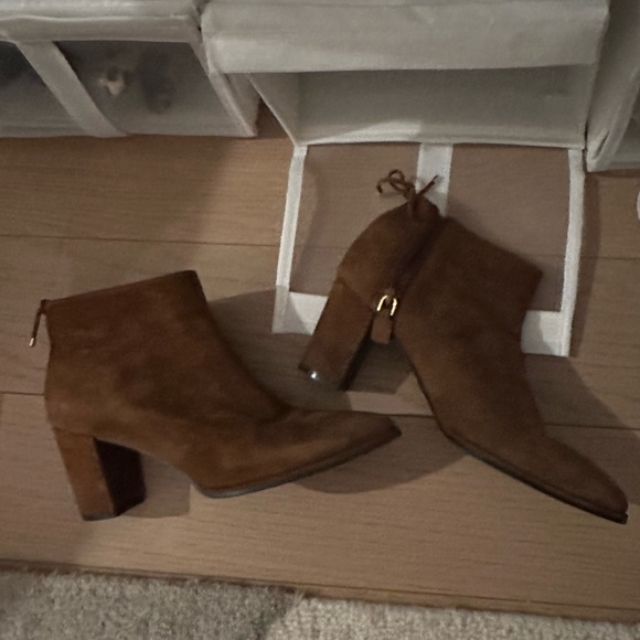 Stuart weitzman Women's Lofty Block Heel Booties - Picture 2 of 4
